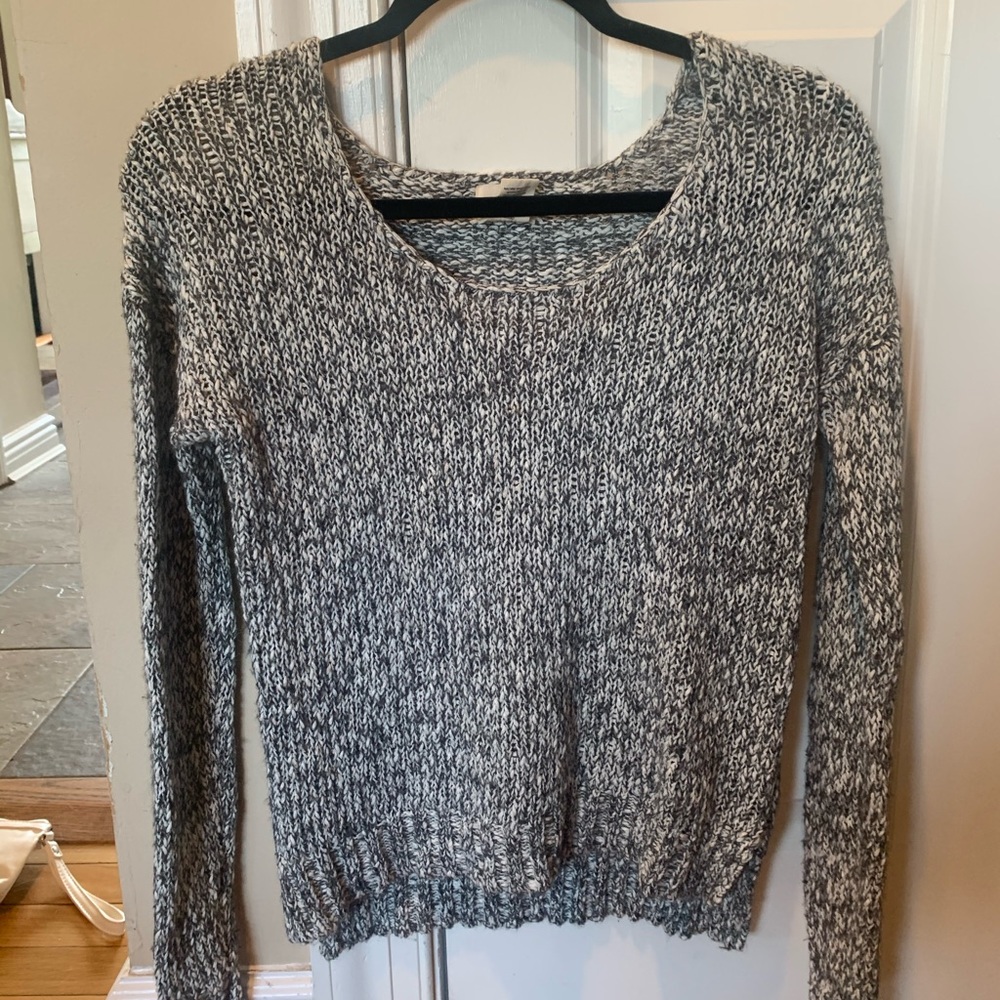 Knit sweater